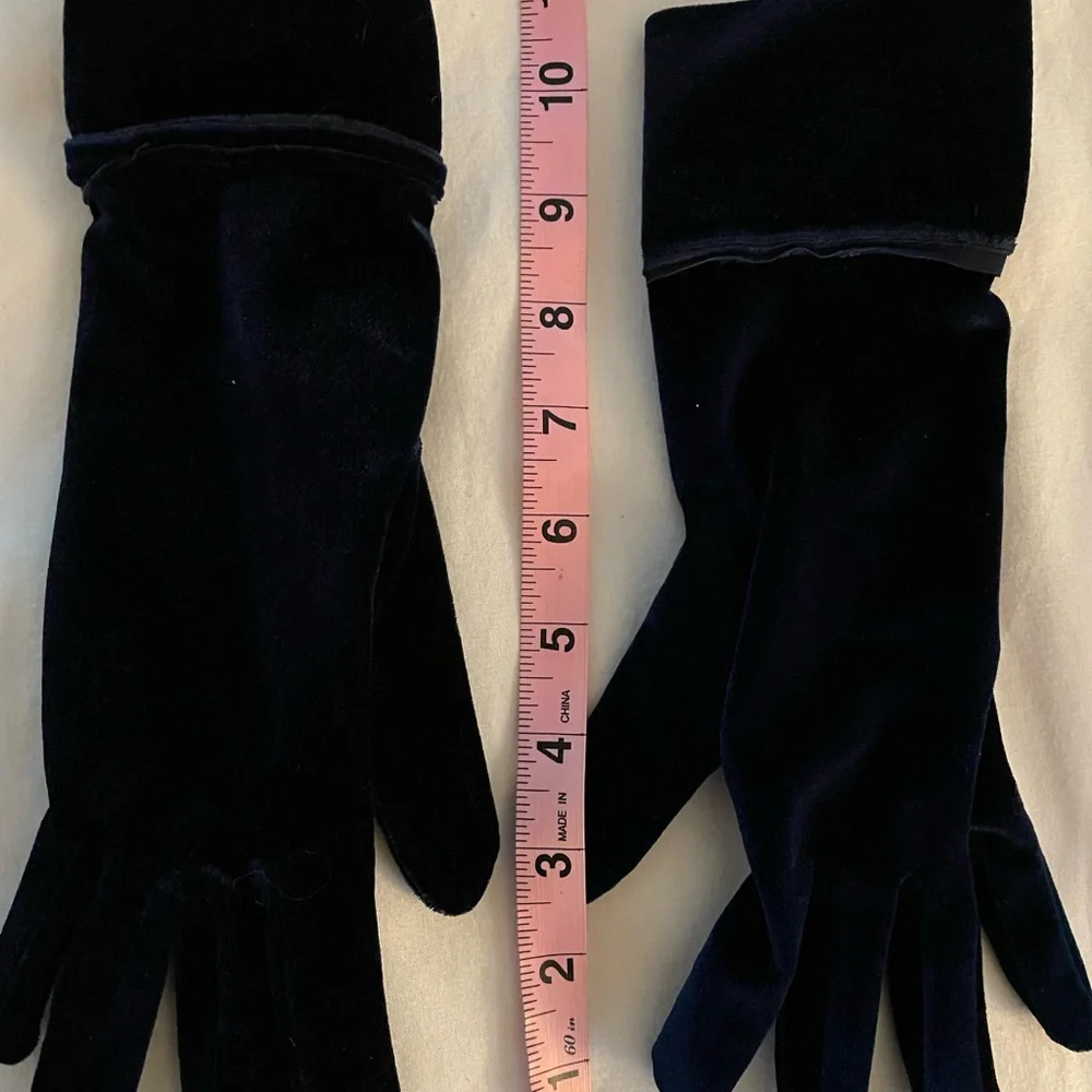 VTG: Velvet Plush Gloves- Dark Rich Navy Blue Soft, Lightweight NWOT